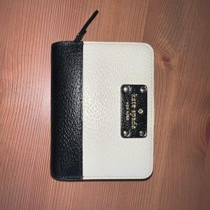 Kate Spade Cream/Black Small Wallet